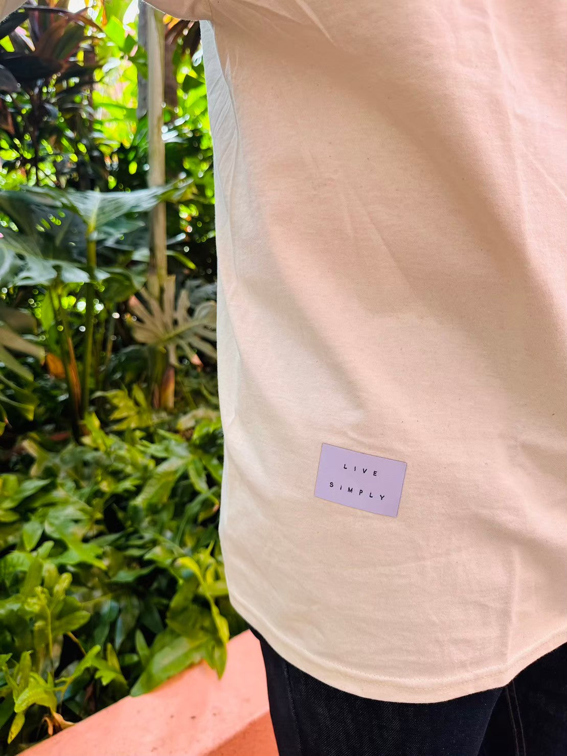 ALOHA pocket embroidery