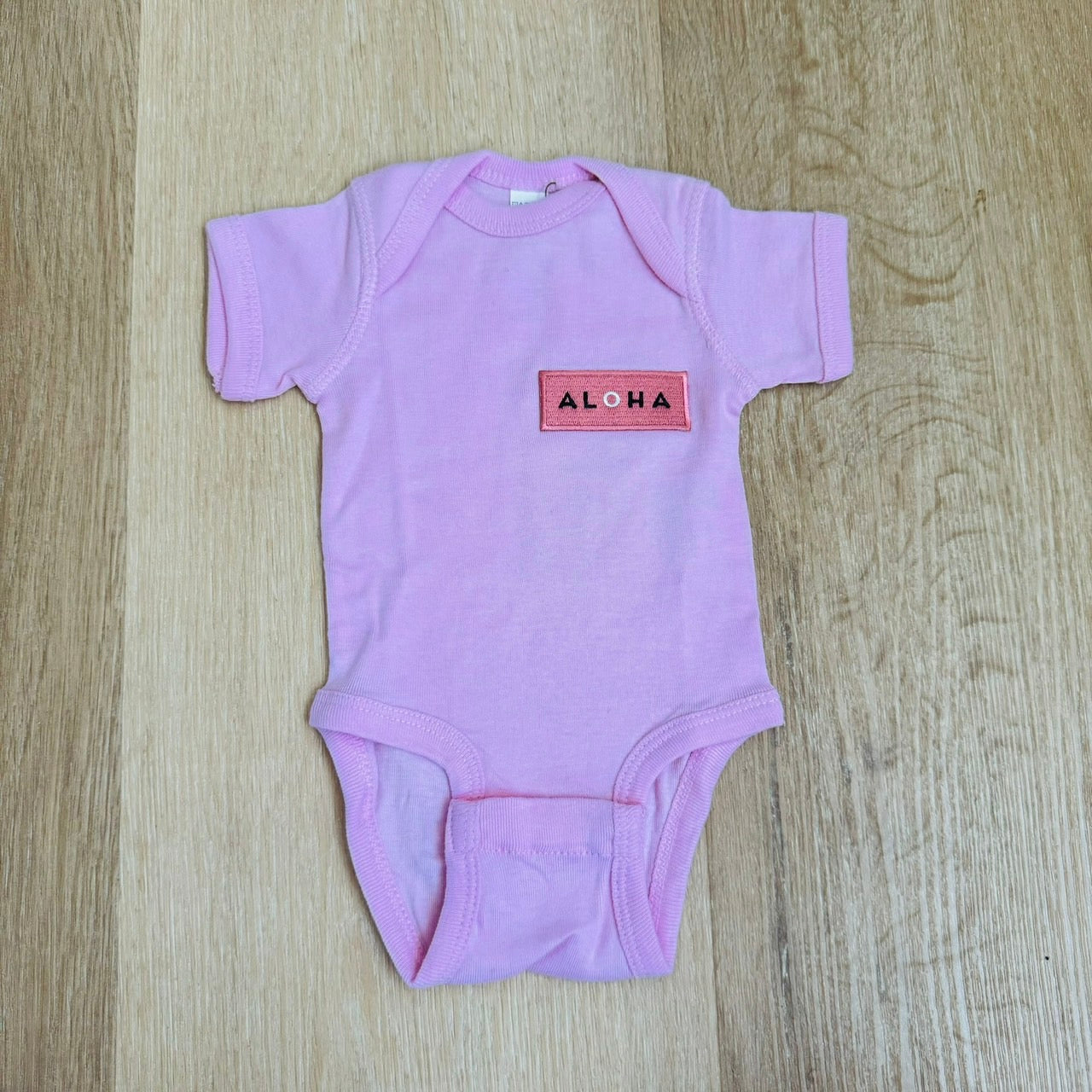 baby ALOHA pocket embroidery